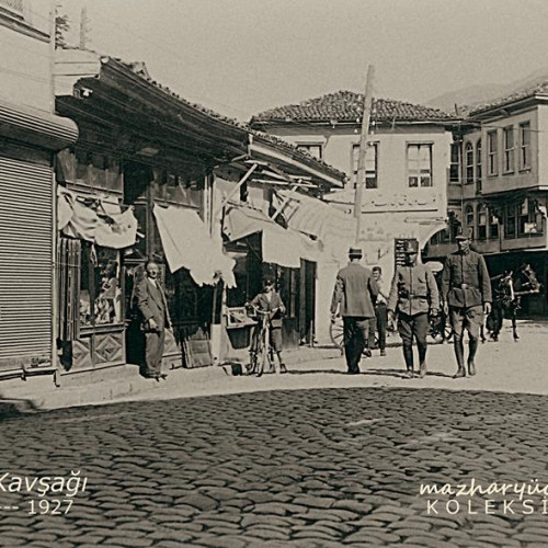 Eski Bursa Fotoğrafları Ünlü Cadde 1927